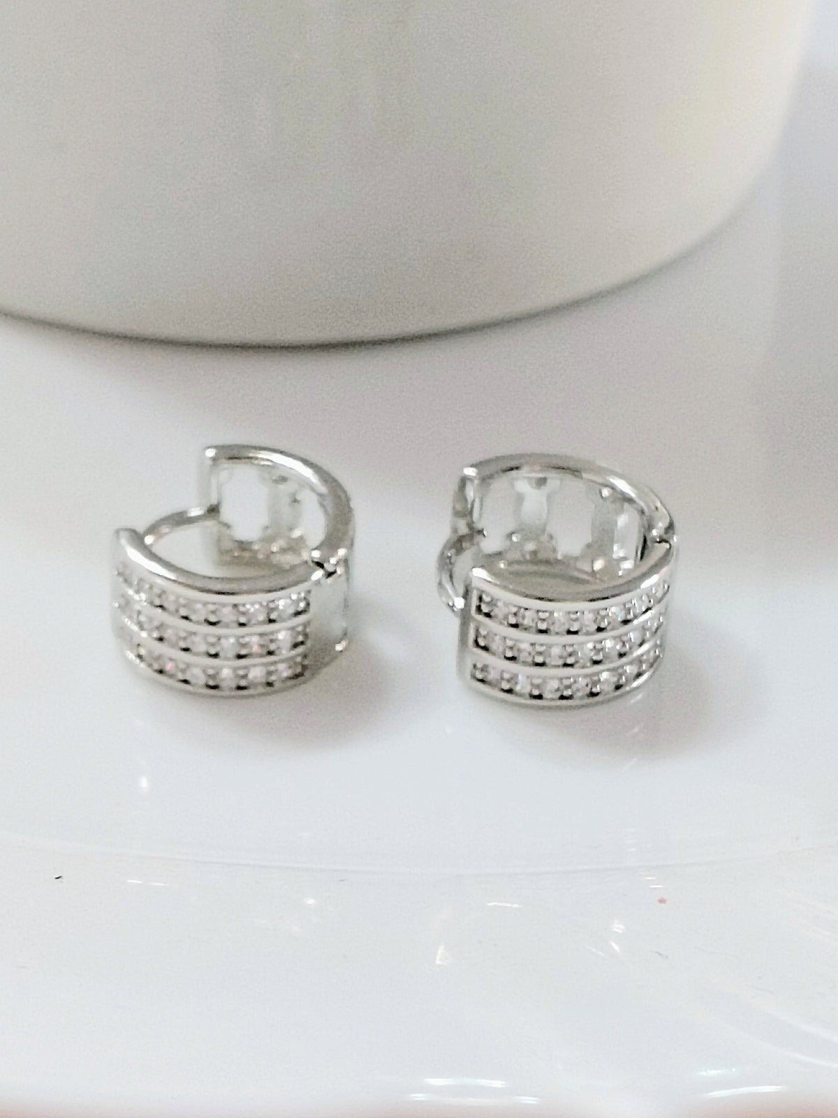 Argola com zircônias