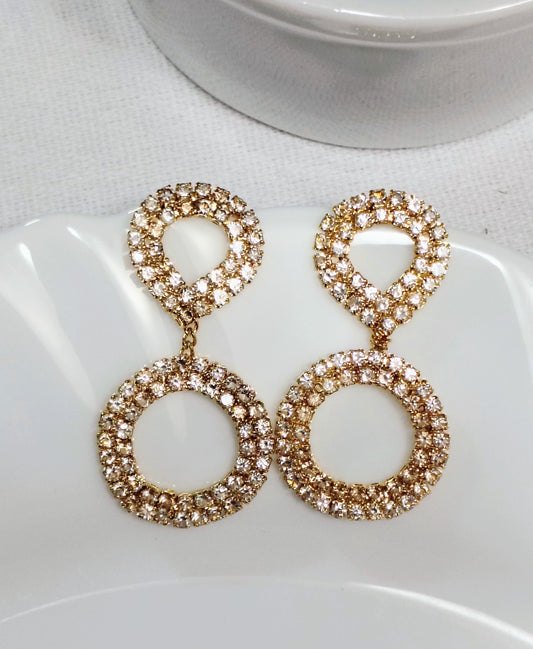 Brinco com strass